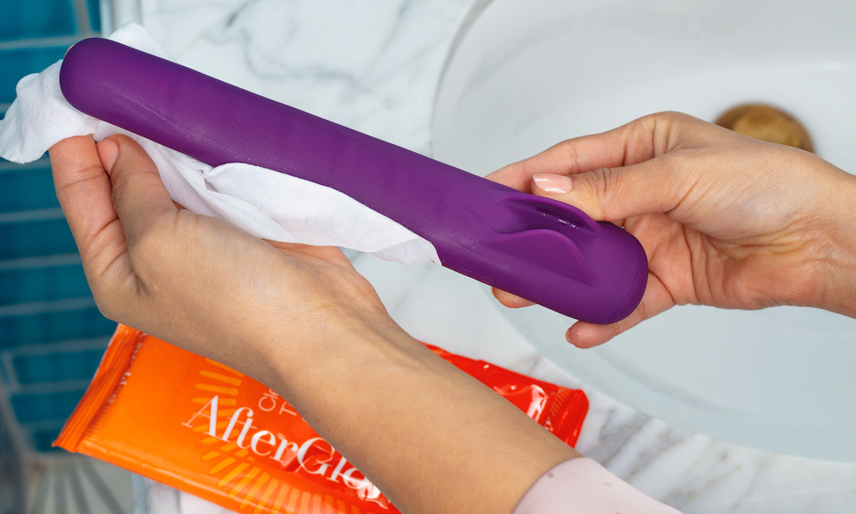 How To Clean Sex Toys Best Vibrators and Sex Toys MysteryVibe pic